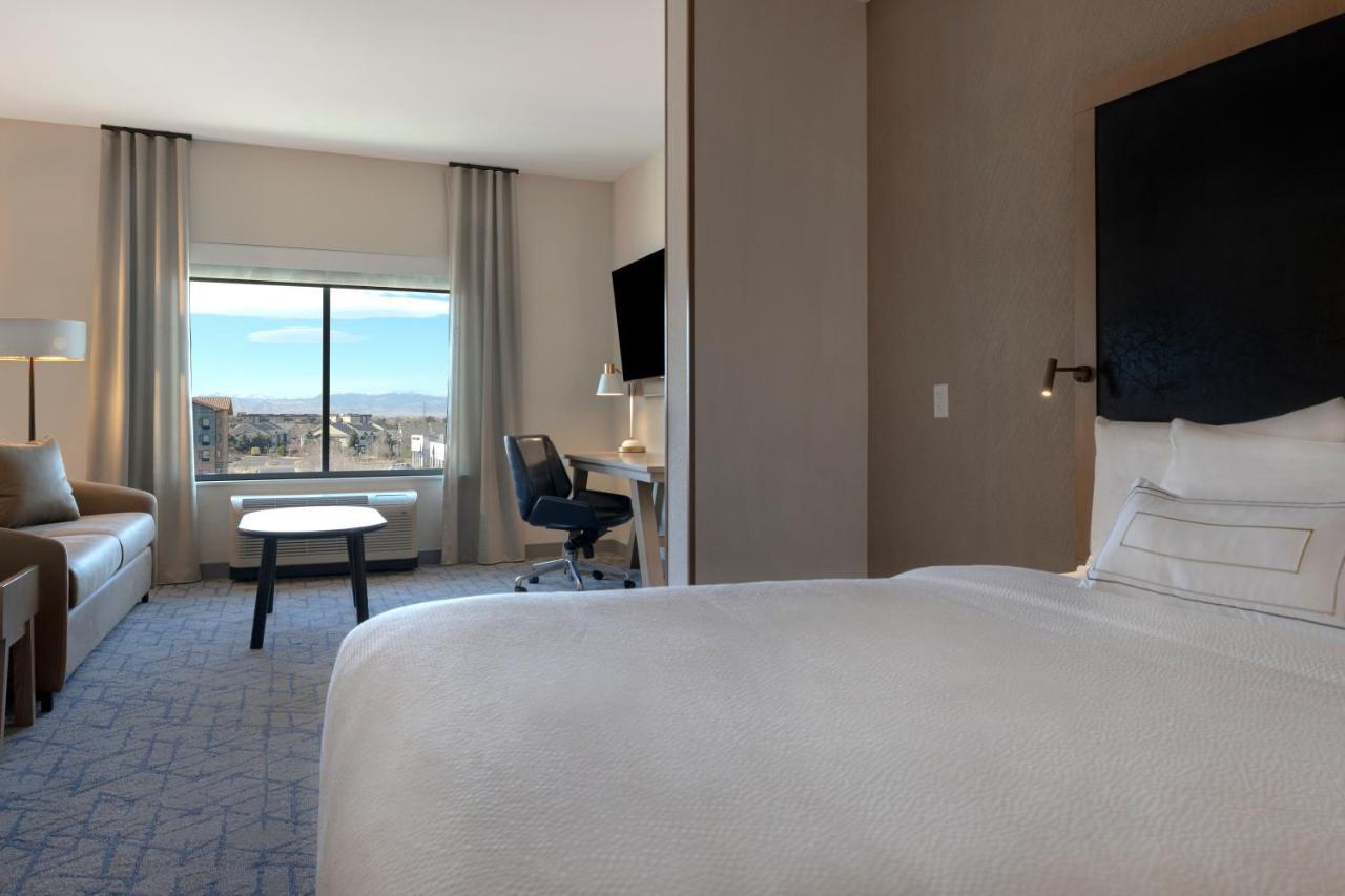 Fairfield By Marriott Inn & Suites Denver Airport At Gateway Park Bagian luar foto